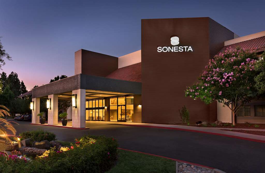 Sonesta Hotel Loja Exteriör bild